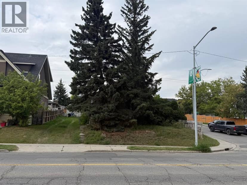 1902 33 Avenue SW, Calgary