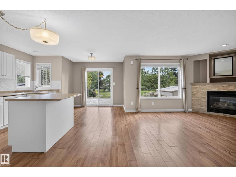 1341 Breckenridge Dr NW — photo 14 of 40