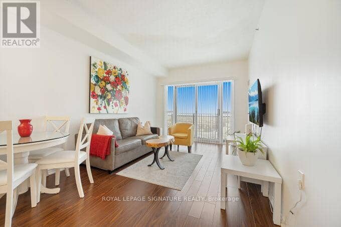 1003 - 810 Scollard Court — photo 12 of 40