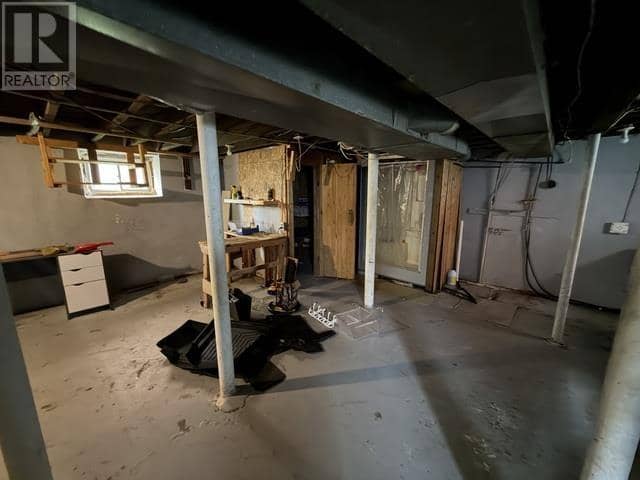 257 Alexandra ST — photo 24 of 25