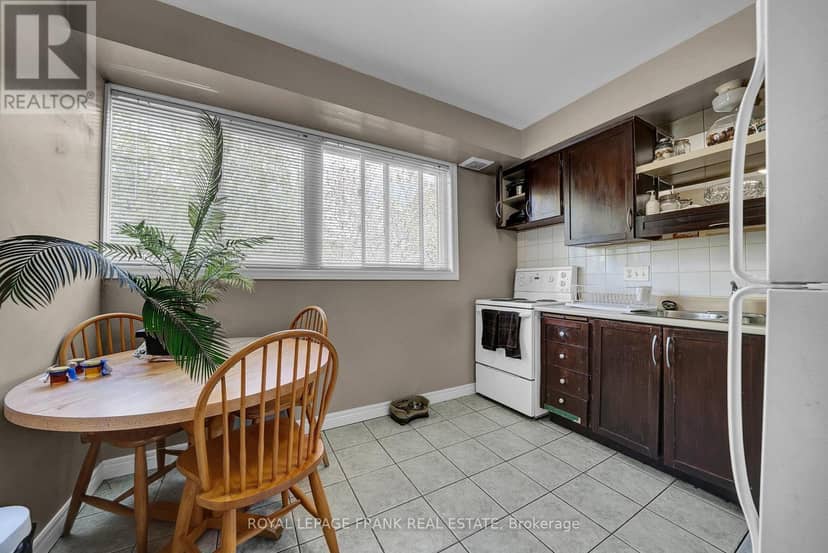 377 Linden Street — photo 13 of 22
