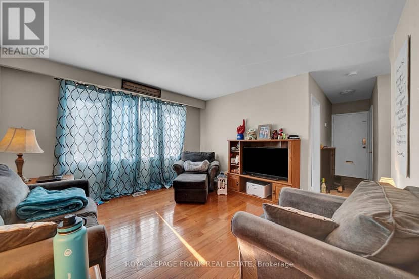 377 Linden Street, Oshawa, photo 3