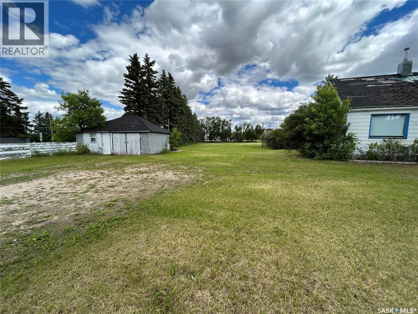 119 Main Street, Lanigan, photo 2