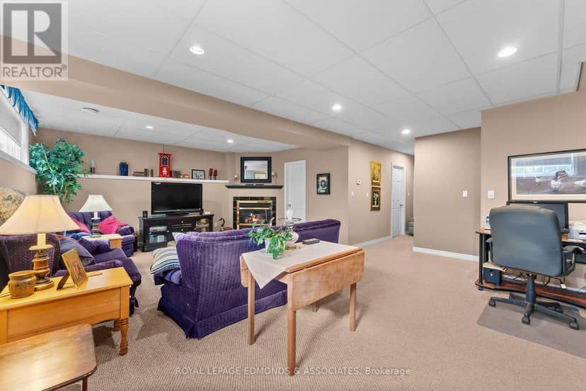 626 Moss Drive — photo 26 of 40