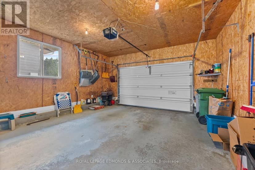 626 Moss Drive — photo 35 of 40