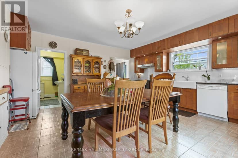 1127 Labrosse Road E — photo 16 of 25