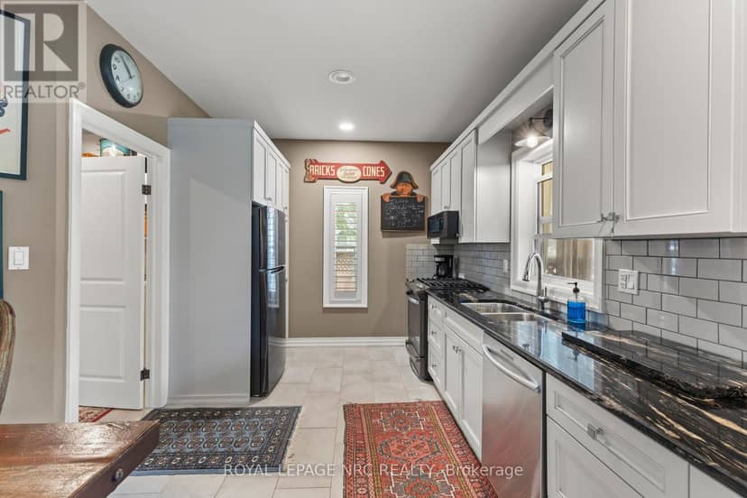 1 Karsam Court — photo 14 of 40