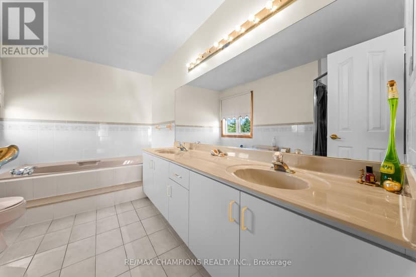 4047 Countryside Drive — photo 31 of 40