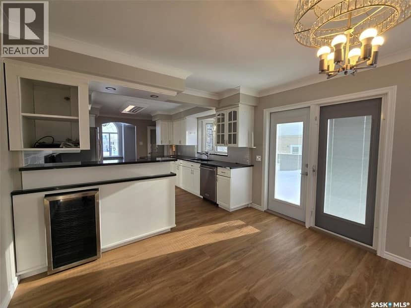 1010 Desmond STREET — photo 26 of 40