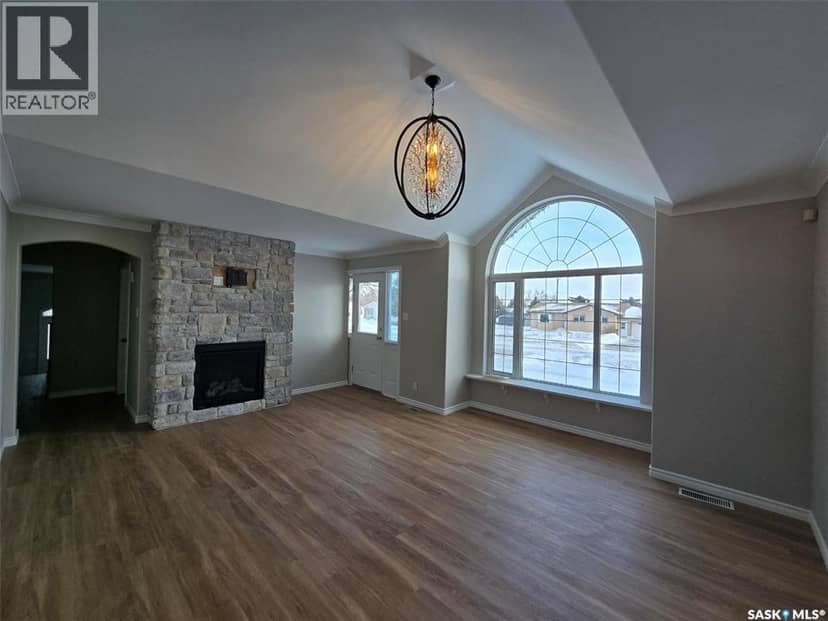 1010 Desmond STREET — photo 29 of 40