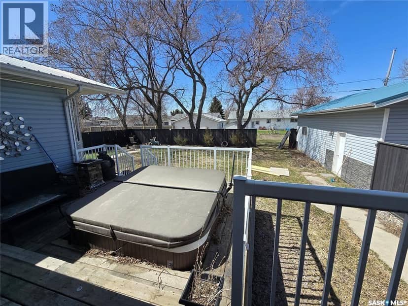 1010 Desmond STREET, Grenfell, photo 8