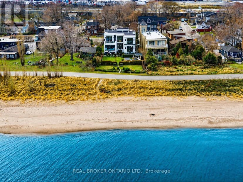 711 Beach Boulevard, Hamilton, photo 2