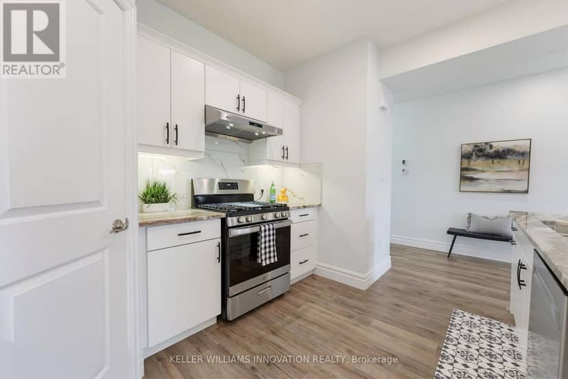 741 Hollinger Avenue S — photo 10 of 31