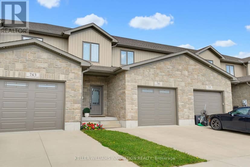 741 Hollinger Avenue S, North Perth, photo 2