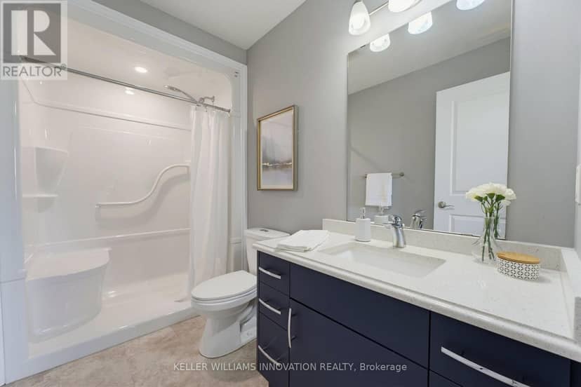 741 Hollinger Avenue S — photo 16 of 31