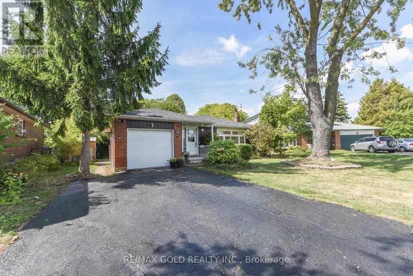 11 Dudley Place — photo 1 of 39
