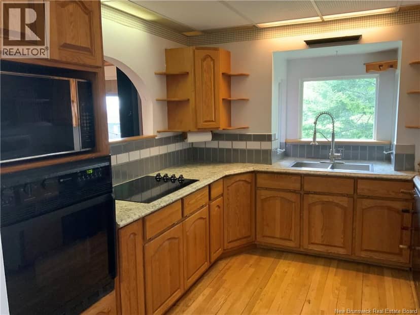 22 Rosewood Drive — photo 15 of 40