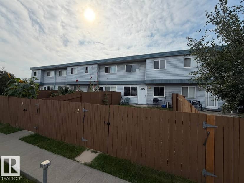 #2 18315 89 AV NW, Edmonton