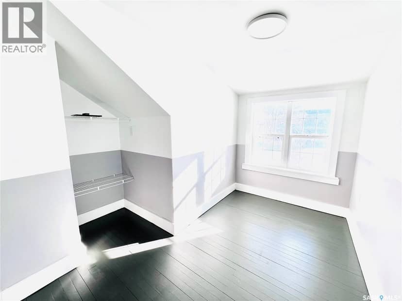 1110 Railway STREET — photo 14 of 20