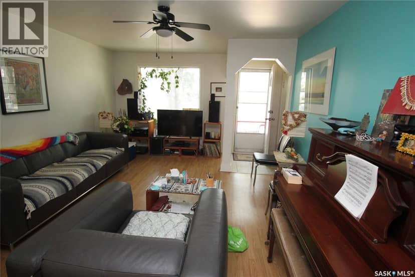 612 7th STREET E, Saskatoon, photo 4