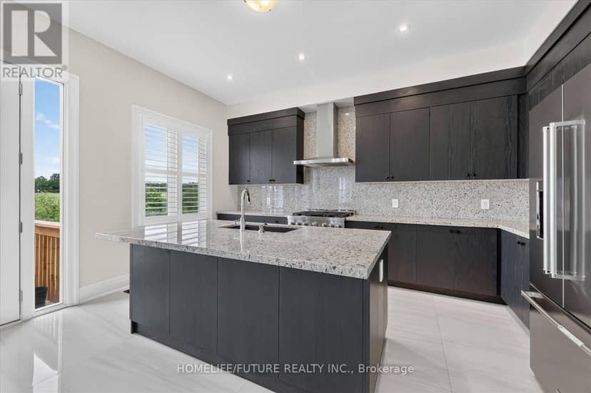 2939 Grindstone Crescent — photo 16 of 40