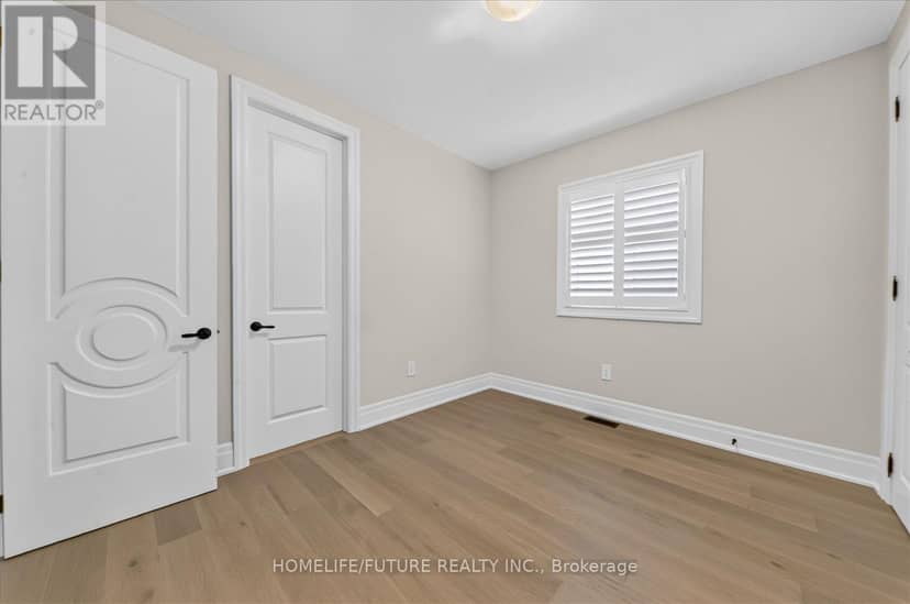 2939 Grindstone Crescent — photo 29 of 40
