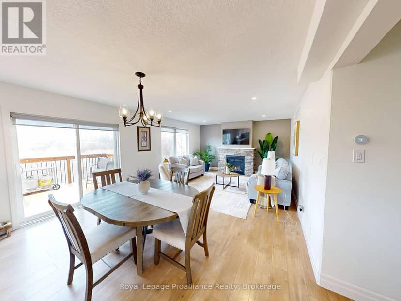 55 Lanark Drive — photo 7 of 39