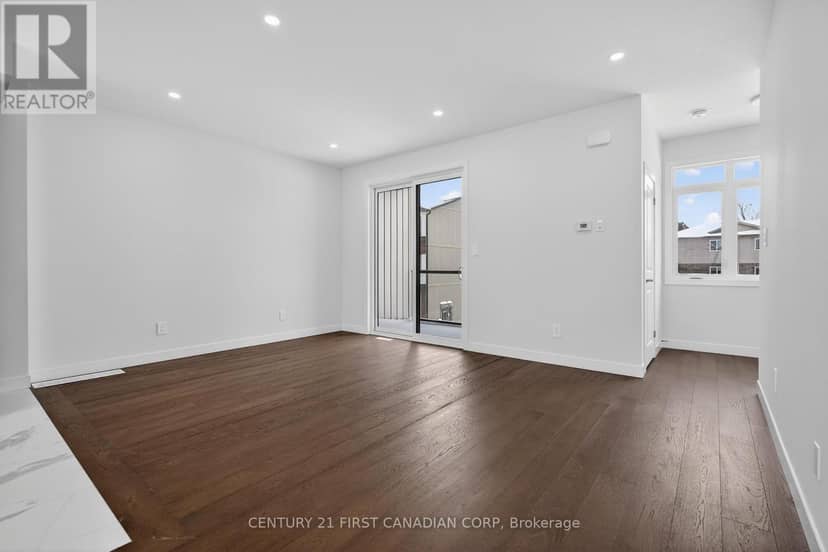 16 - 349 Southdale Road E — photo 19 of 40