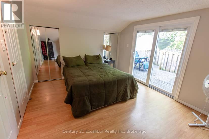 517 Shortreed Avenue — photo 7 of 15