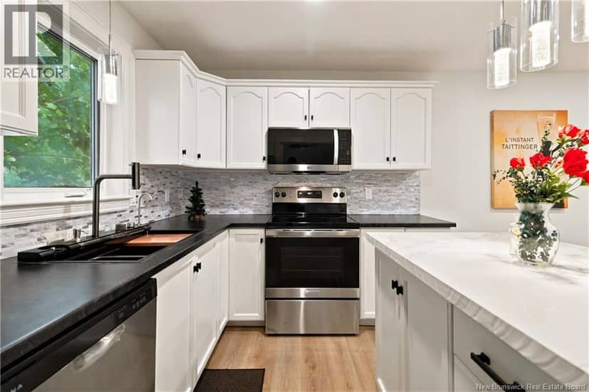 91 Mount Pleasant Road — photo 8 of 40
