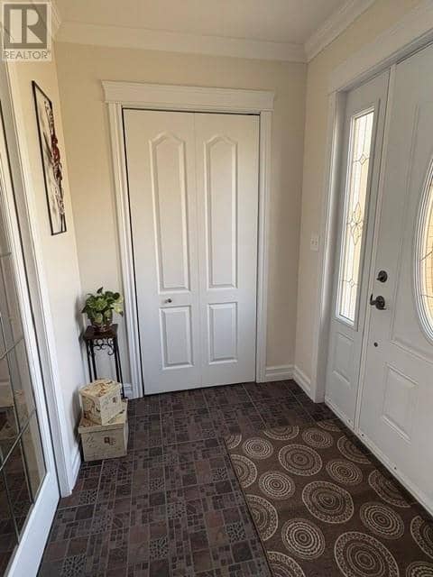 2 Crimson Avenue — photo 12 of 40