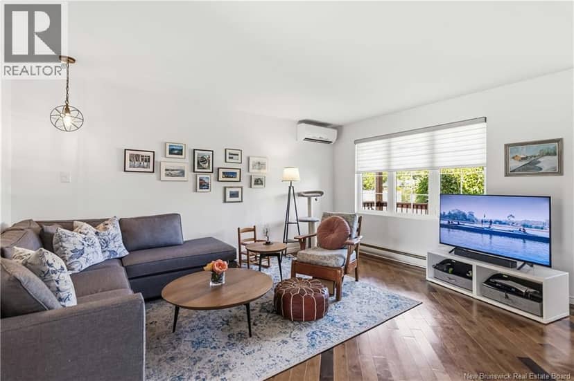 276 Glencairn Drive — photo 9 of 32