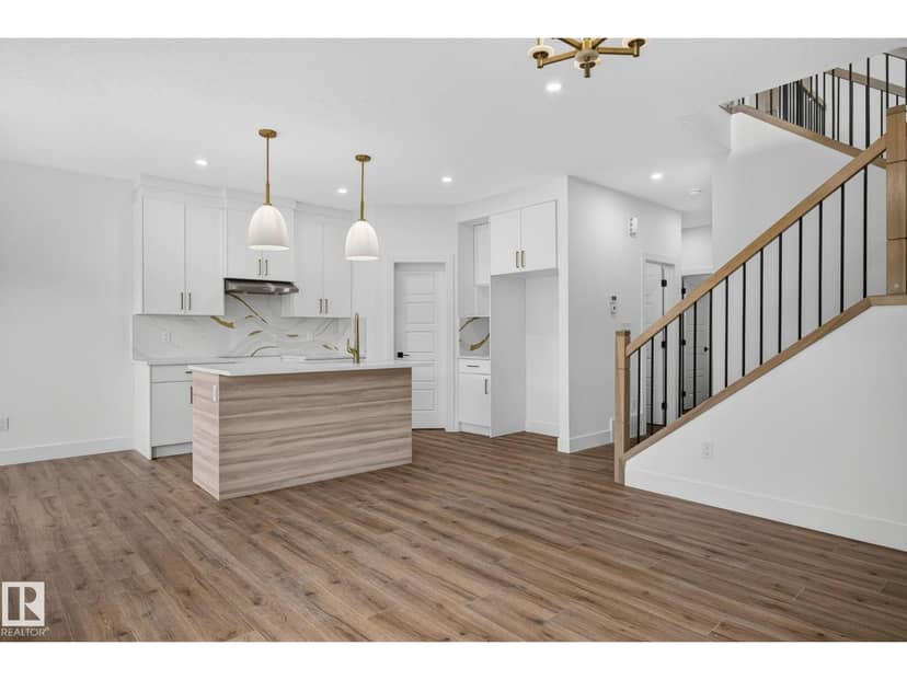65 Silverstone Dr — photo 12 of 40