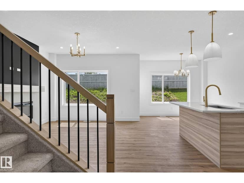 65 Silverstone Dr — photo 9 of 40