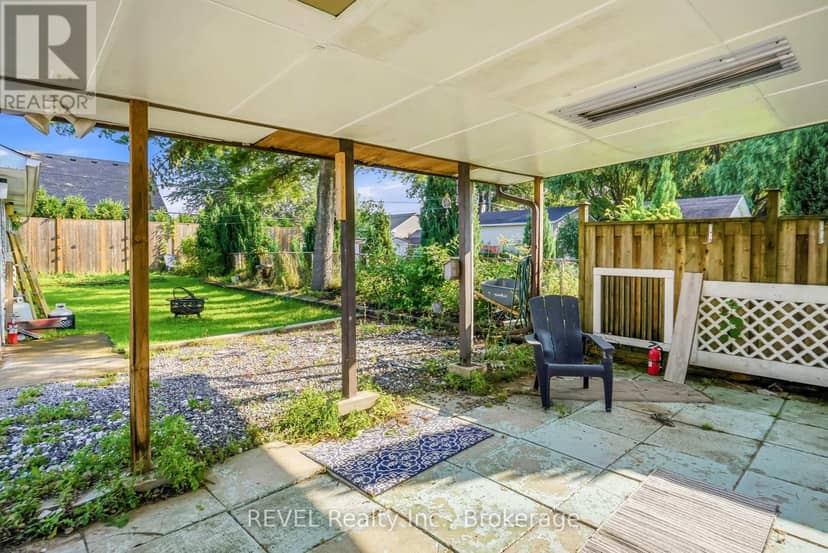 9 Cambridge Avenue — photo 25 of 27