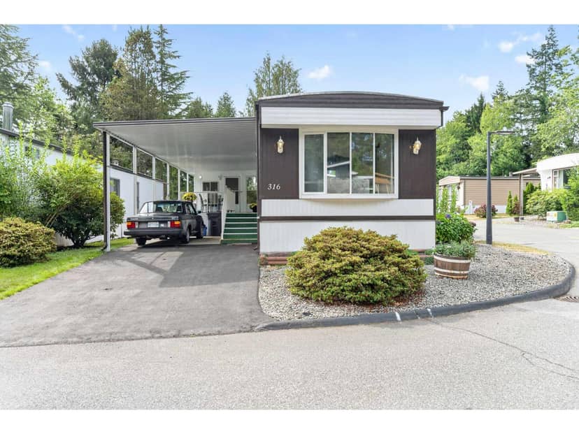 316 1840 160 STREET, Surrey