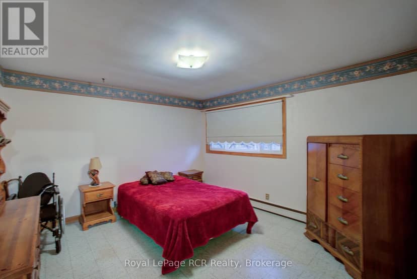 441 Smith Street — photo 17 of 25