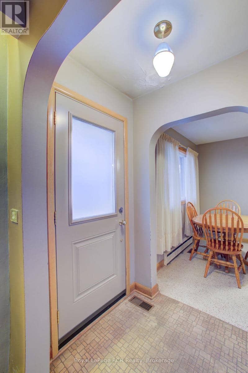 441 Smith Street — photo 16 of 25