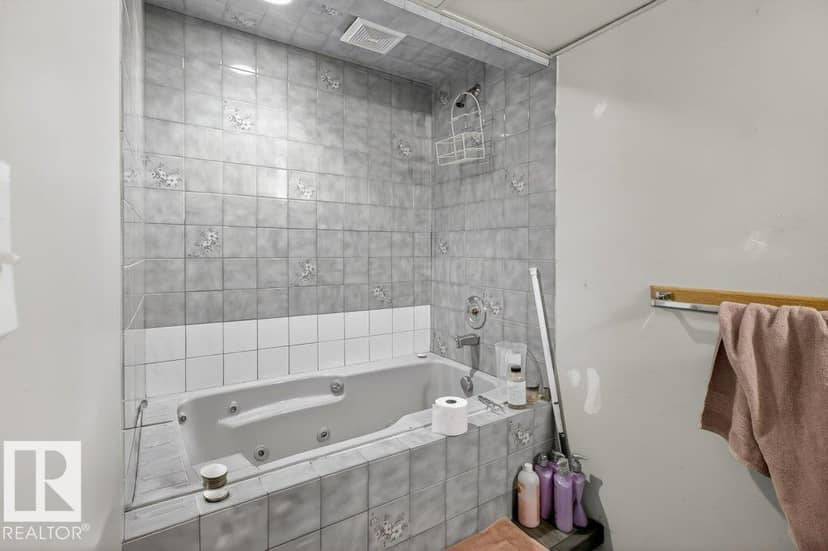 73 Starling Dr — photo 23 of 36