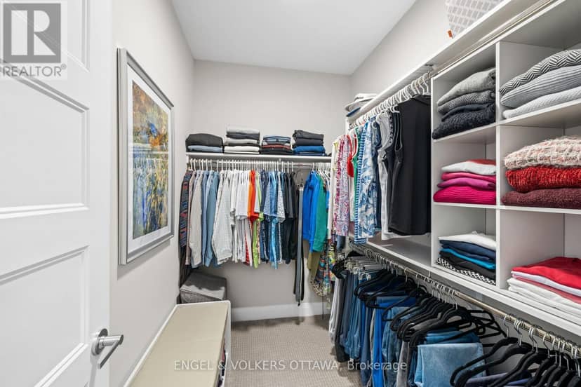 147 Blackhorse Drive — photo 12 of 32