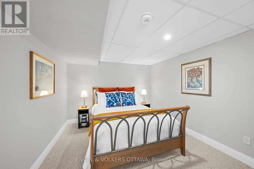 147 Blackhorse Drive — photo 21 of 32