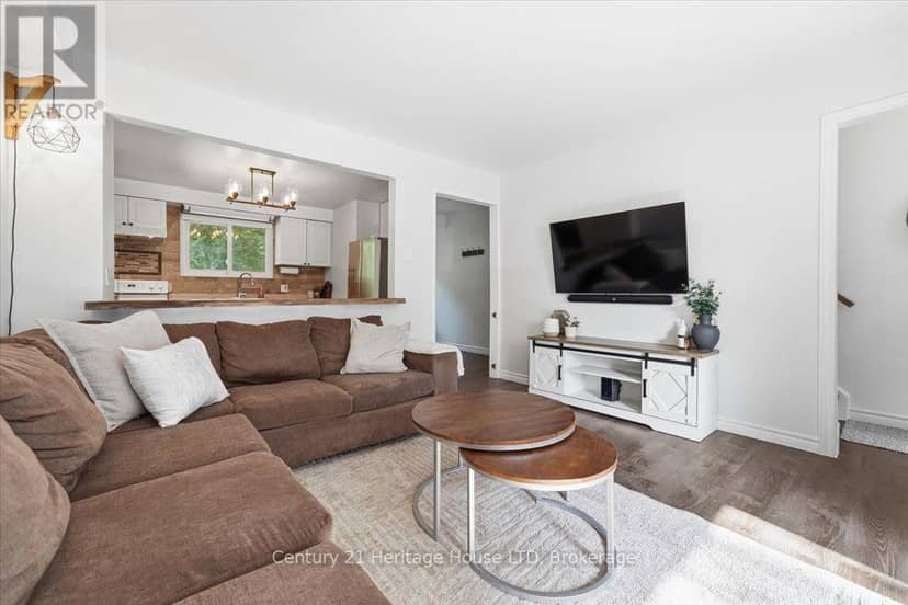 63 Silvan Drive — photo 9 of 40