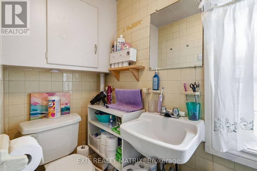 407 Regent Street — photo 22 of 35
