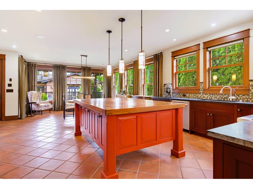 8880 MCALLISTER STREET, Langley, photo 5