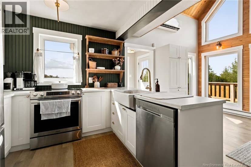 133 Comeau Point Road — photo 14 of 40