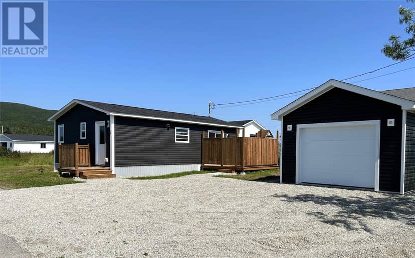 2 Pine Avenue, Port au Port East