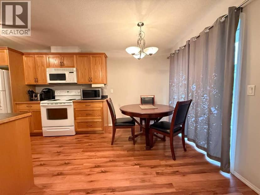 103, 501 3 Street, Fox Creek, photo 5