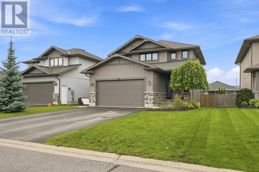 18 Granite Drive — photo 1 of 40