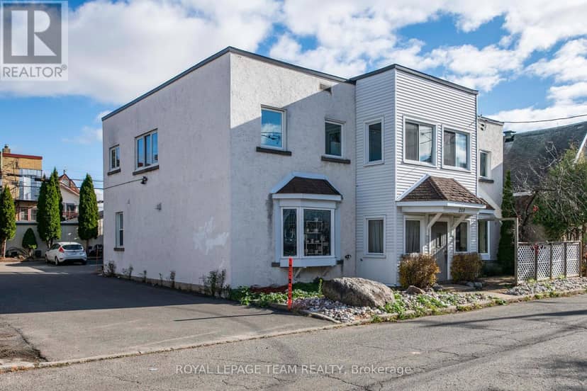 213 Desrosiers Street, Ottawa