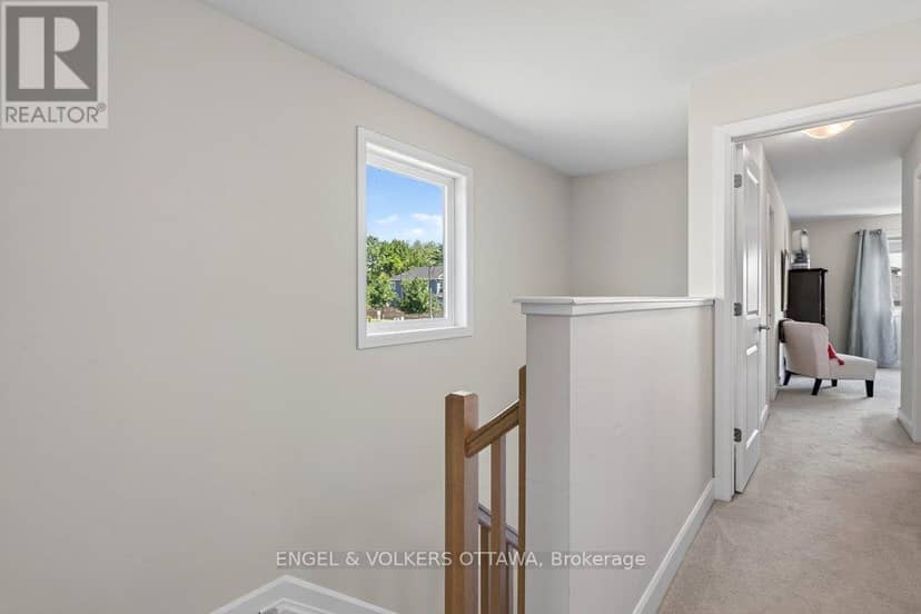 413 Premiere Lane — photo 17 of 40